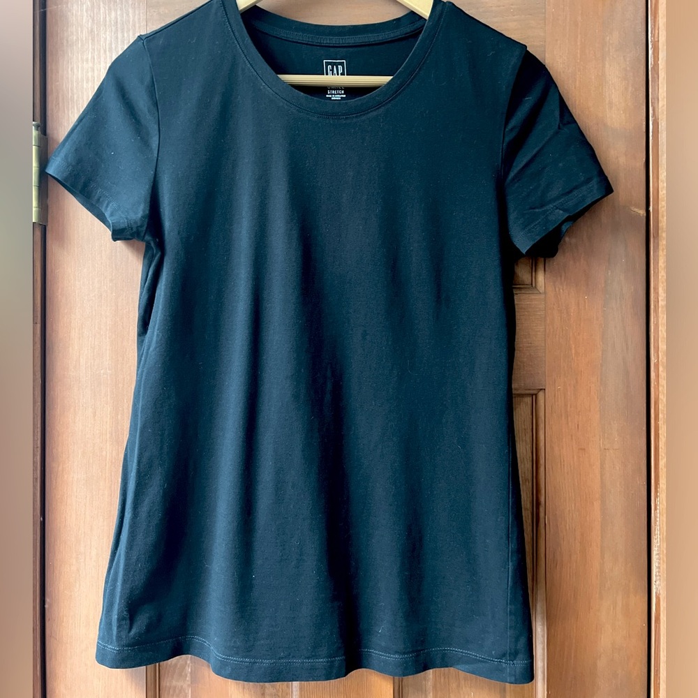 GAP black, crew neck, stretch T-shirt
